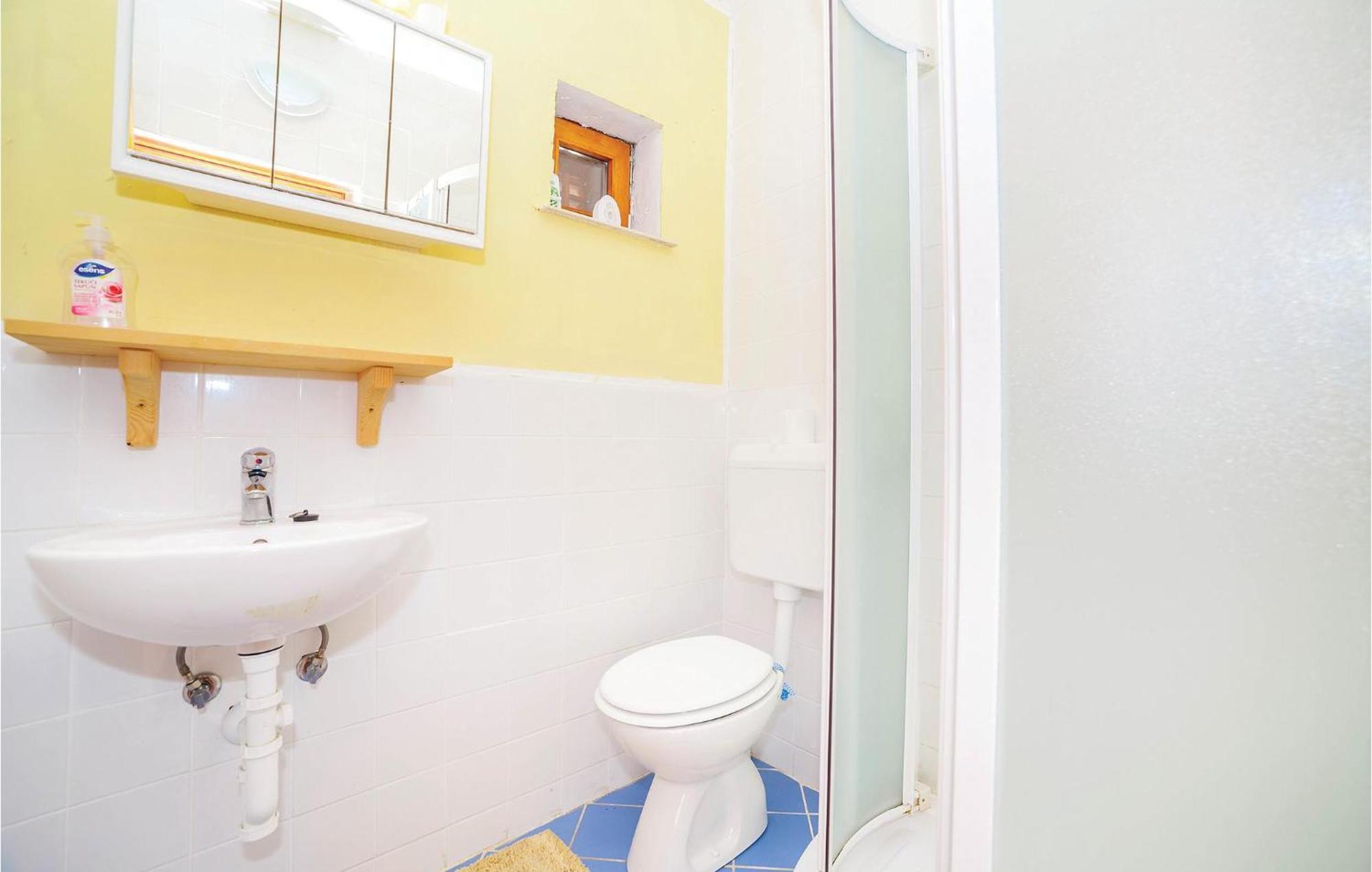 7 Bedroom Pet Friendly Home In Crni Kal Crni Kal  Kültér fotó
