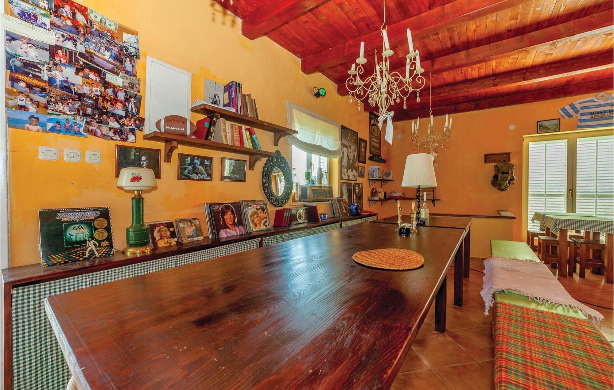 7 Bedroom Pet Friendly Home In Crni Kal Crni Kal  Kültér fotó