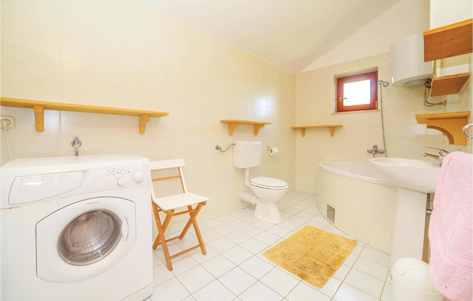 7 Bedroom Pet Friendly Home In Crni Kal Crni Kal  Kültér fotó