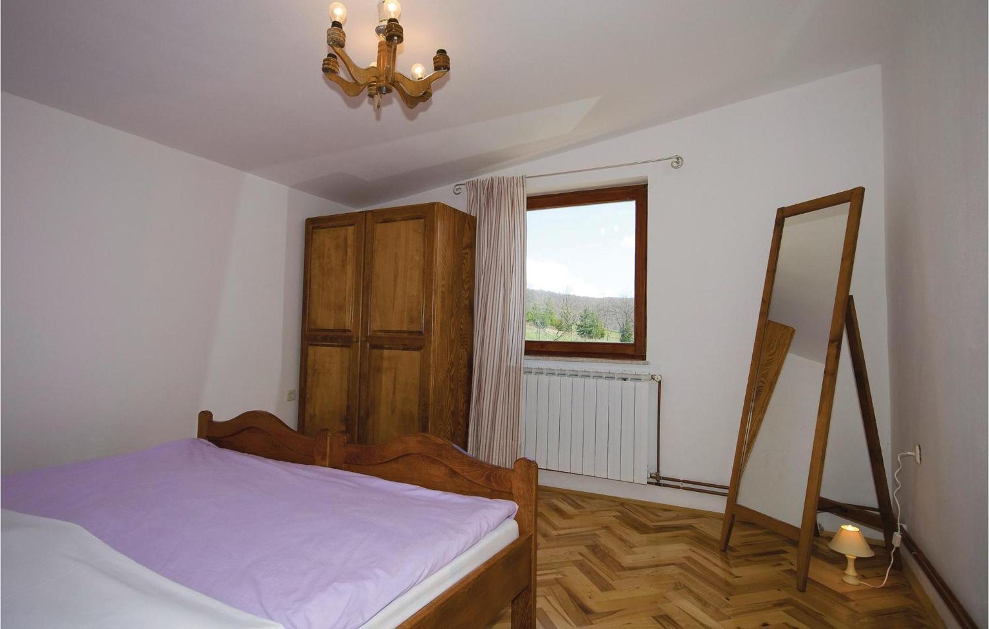 7 Bedroom Pet Friendly Home In Crni Kal Crni Kal  Kültér fotó