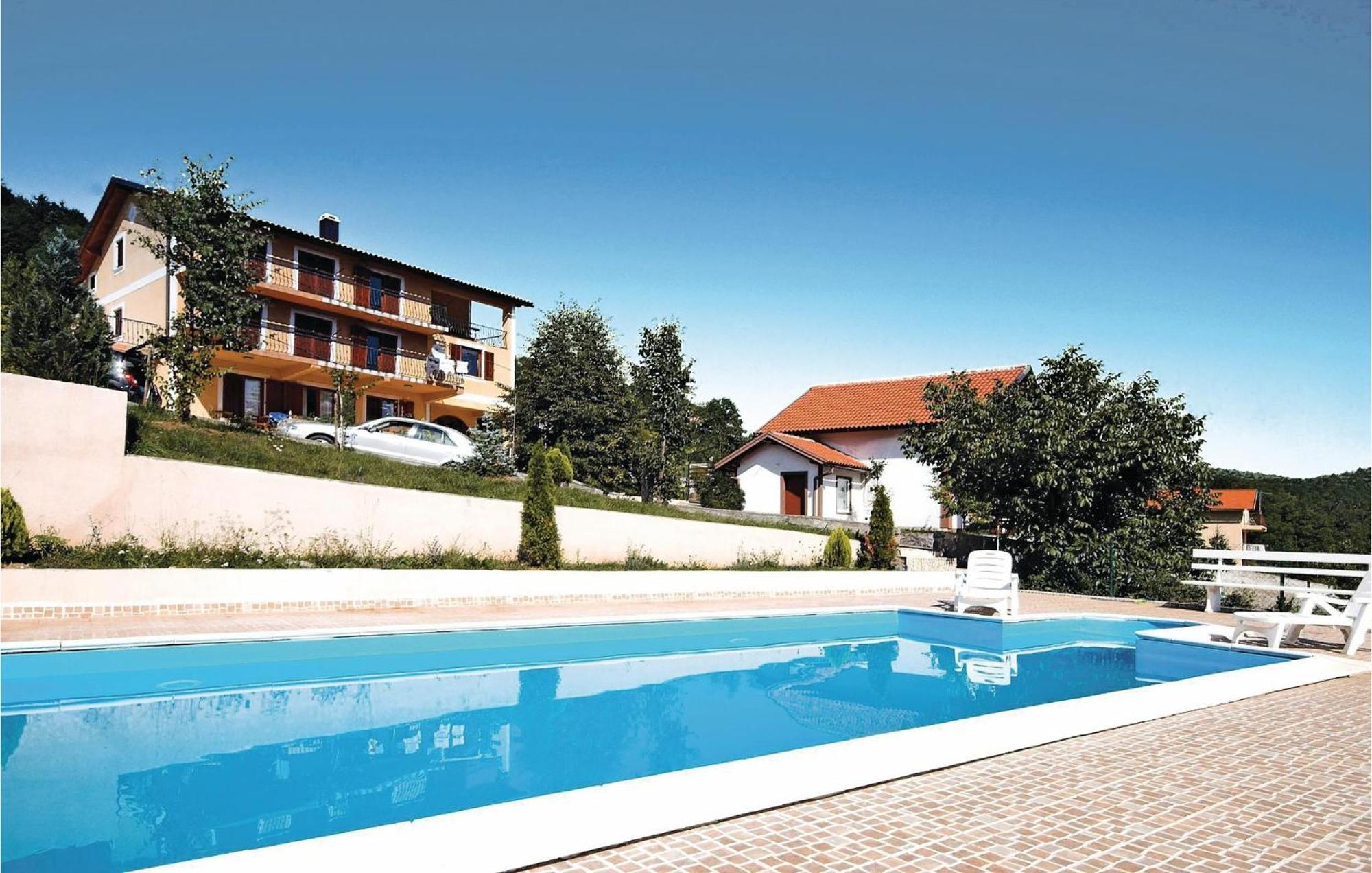 7 Bedroom Pet Friendly Home In Crni Kal Crni Kal  Kültér fotó